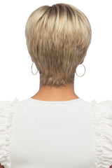 rh1488rt8 dark blonde with lightest blonde highlights and golden brown roots