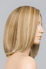 SANDY BLONDE ROOTED