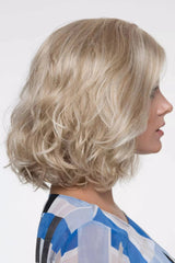 LIGHT BLONDE