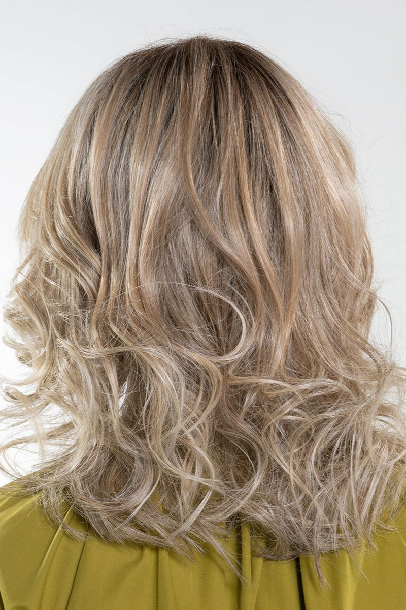 light champagne shad