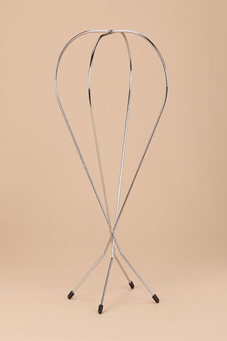 Wire Wig Stand