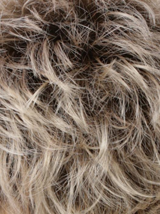 RH26/613RT8 Golden Blonde with Platinum Blonde Highlights and Medium Brown Root