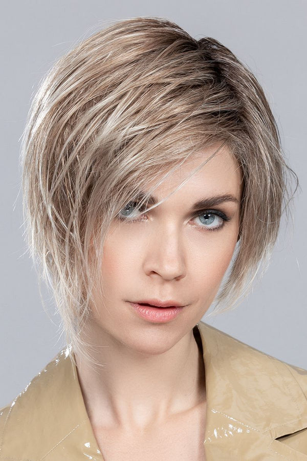 PEARL BLONDE ROOTED