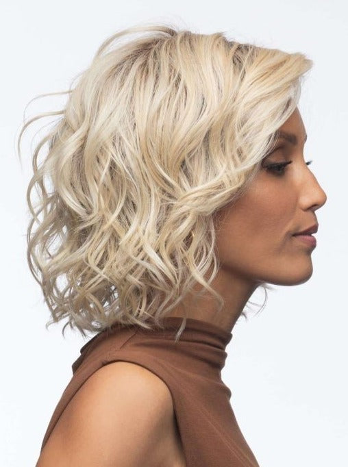 SUNLIT-BLONDE | Soft Blend of Sandy Blonde, Lightest Blonde and Iced Blonde with a Light Golden Brown Root